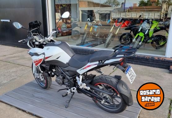 Motos - Benelli TRK 251 ABS 2025 Nafta 717Km - En Venta