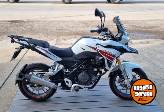 Motos - Benelli TRK 251 ABS 2025 Nafta 717Km - En Venta