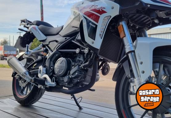 Motos - Benelli TRK 251 ABS 2025 Nafta 717Km - En Venta