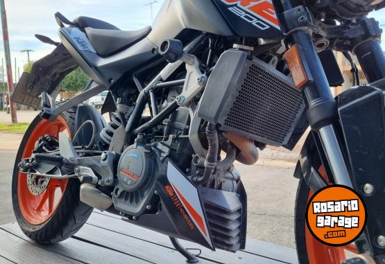 Motos - Ktm DUKE 200 2023 Nafta 13450Km - En Venta
