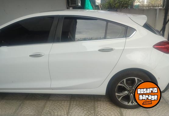 Autos - Chevrolet Cruze Premier 2021 Nafta 95200Km - En Venta