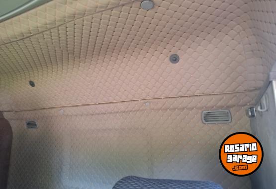 Camiones y Grúas - Scania 260. Año 99. Titular - En Venta