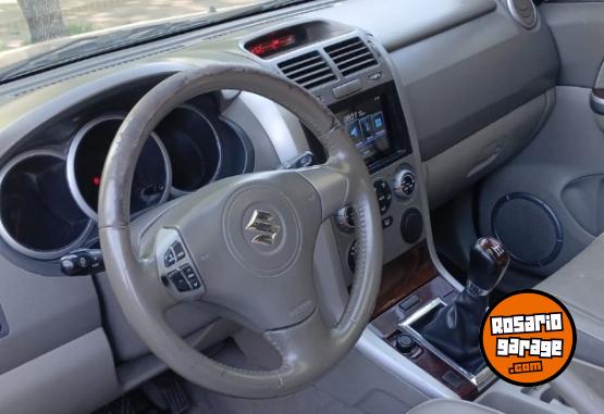 Camionetas - Suzuki grand vitara 2009 Nafta 141000Km - En Venta