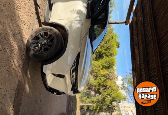 Camionetas - Toyota Sw4 Diamond 2022 Diesel 70000Km - En Venta