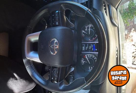 Camionetas - Toyota Sw4 Diamond 2022 Diesel 70000Km - En Venta