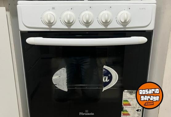Hogar - VENDO COCINA A GAS NUEVA MARCA FLORENCIA - En Venta