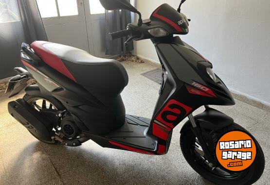 Motos - Aprilia 160 sr 2023 Nafta 5200Km - En Venta