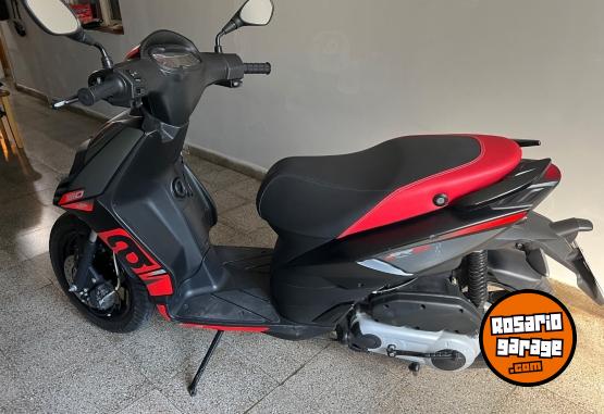 Motos - Aprilia 160 sr 2023 Nafta 5200Km - En Venta