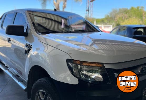 Camionetas - Ford RANGER 2015 GNC 170000Km - En Venta