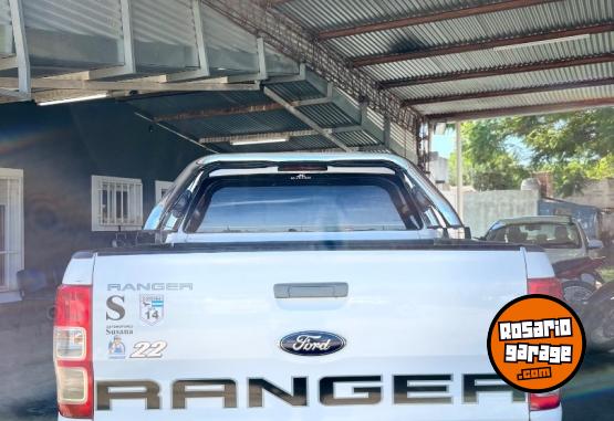 Camionetas - Ford RANGER 2015 GNC 170000Km - En Venta
