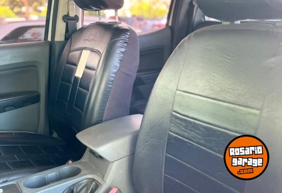 Camionetas - Ford RANGER 2015 GNC 170000Km - En Venta
