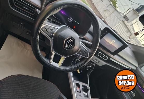 Autos - Renault Kardian Premiere 2025 Nafta 13000Km - En Venta
