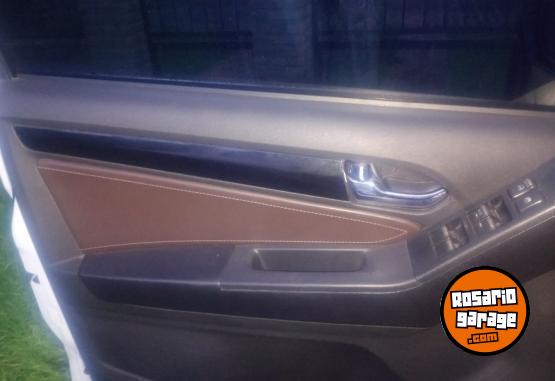 Camionetas - Chevrolet S10 HIGH COUNTRY 2016 Diesel 219000Km - En Venta