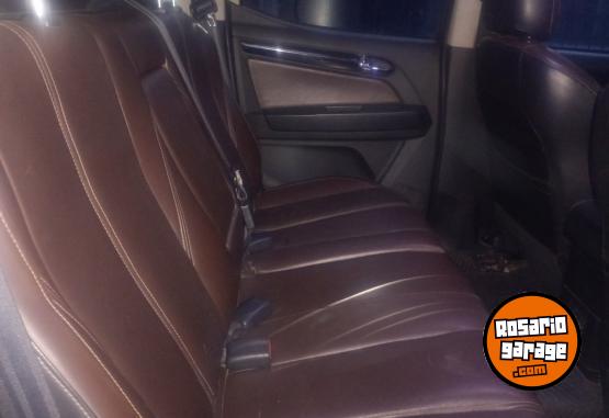 Camionetas - Chevrolet S10 HIGH COUNTRY 2016 Diesel 219000Km - En Venta