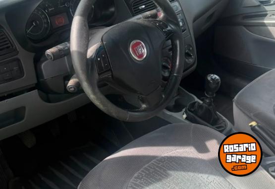 Autos - Fiat LINEA 1.8 HLX 16V 2012 Nafta 239000Km - En Venta