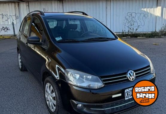 Autos - Volkswagen SURAN 1.6 COMFORTLINE MT 2011 Nafta 188000Km - En Venta