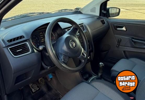 Autos - Volkswagen SURAN 1.6 COMFORTLINE MT 2011 Nafta 188000Km - En Venta
