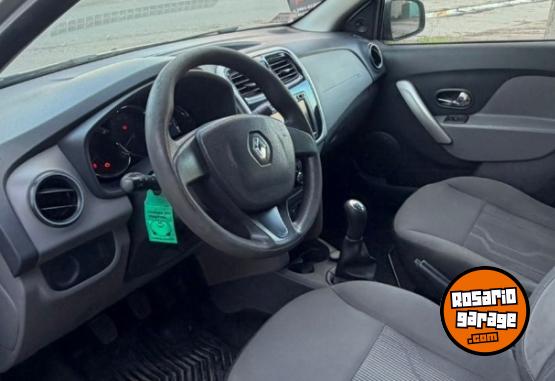 Autos - Renault LOGAN 1.6 EXPRESSION 2014 Nafta 107000Km - En Venta