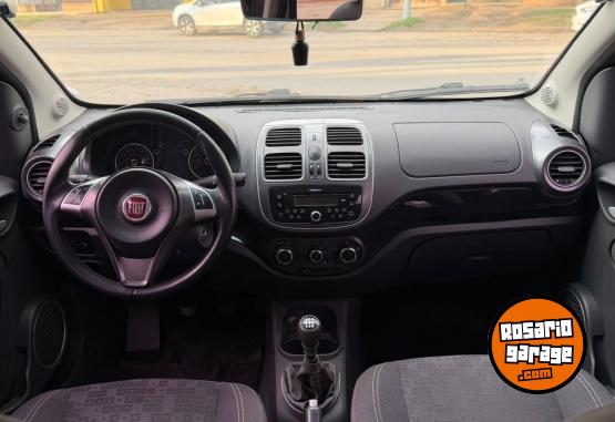 Autos - Fiat PALIO 1.4 ATTRACTIVE 8V 2017 Nafta 76000Km - En Venta