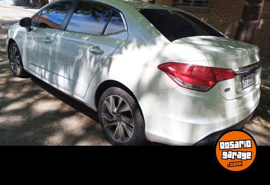 Autos - Citroen C4 lounge thp 2017 Nafta 123500Km - En Venta