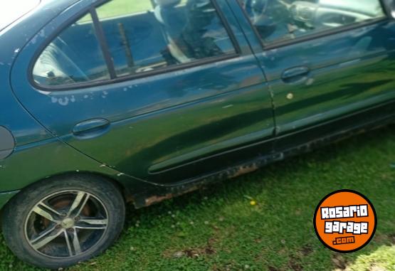 Autos - Renault Megane 1 1999 GNC 1111Km - En Venta