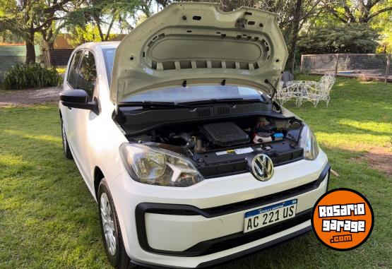 Autos - Volkswagen Up Take 2018 Nafta 120000Km - En Venta