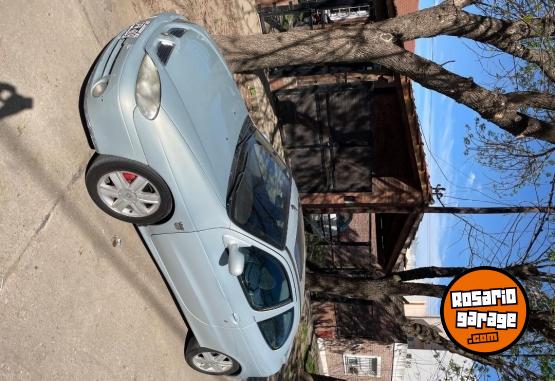 Autos - Renault Megane 2001 Nafta 320000Km - En Venta