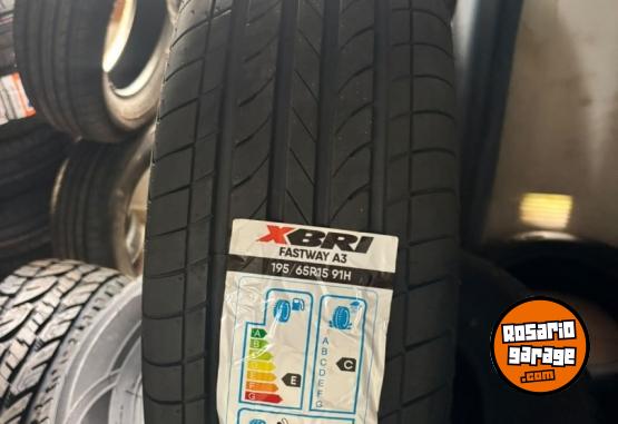 Accesorios para Autos - Liquido cubiertas nuevas al mejor precio para tu bolsillo - En Venta