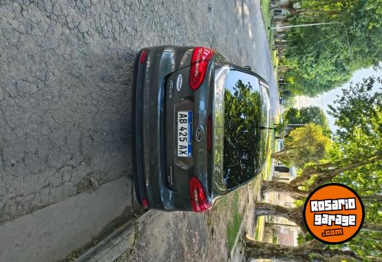 Autos - Ford Focus Titanium 2017 Nafta 110000Km - En Venta