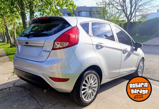 Autos - Ford Fiesta SE 2016 Nafta 85200Km - En Venta