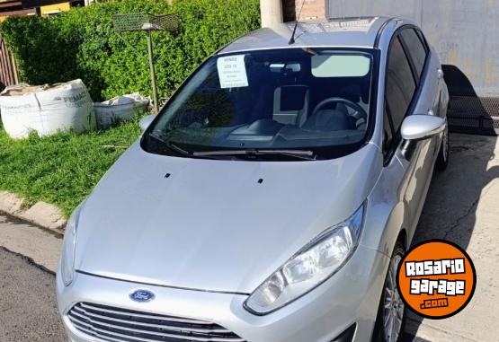 Autos - Ford Fiesta SE 2016 Nafta 85200Km - En Venta