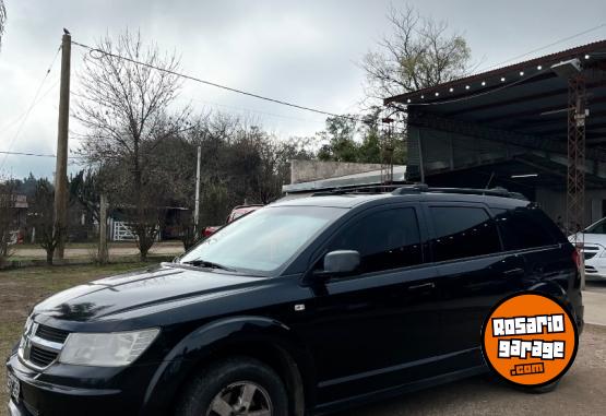 Autos - Dodge JOYRNEY 2011 Nafta 195000Km - En Venta