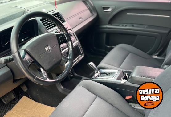 Autos - Dodge JOYRNEY 2011 Nafta 195000Km - En Venta