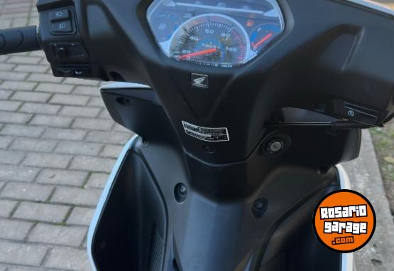 Motos - Honda Wave 2025 Nafta 11000Km - En Venta