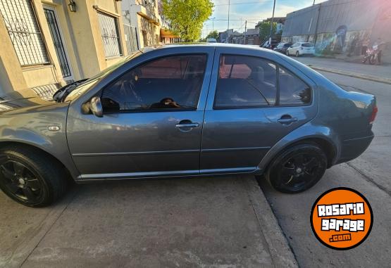 Autos - Volkswagen Bora 2013 GNC 210000Km - En Venta
