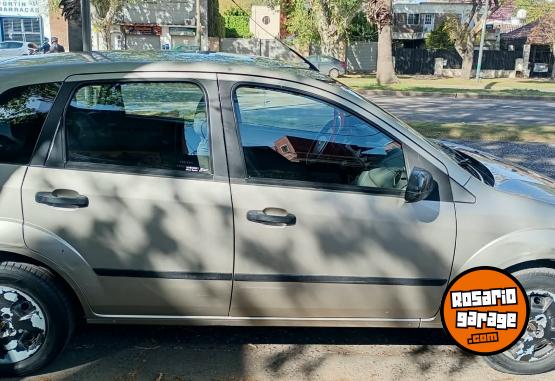 Autos - Ford Fiesta 2005 ambiente 2025 Nafta 200000Km - En Venta