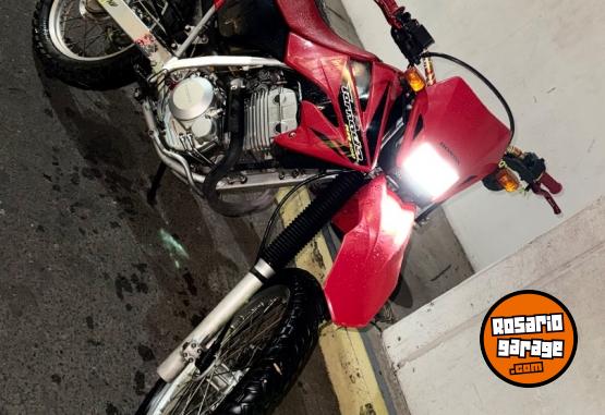 Motos - Honda Tornado 250 2006 Nafta 42000Km - En Venta
