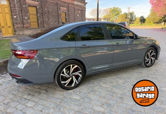 Autos - Volkswagen Vento 2024 Nafta 31000Km - En Venta