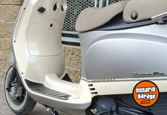 Motos - Zanella STYLER 150 CC 2021 Nafta 7905Km - En Venta
