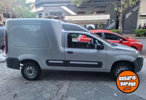 Utilitarios - Fiat Fiorino 1.4 2018 Nafta 148000Km - En Venta