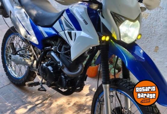 Motos - Cerro Brava 2020 Nafta 17000Km - En Venta