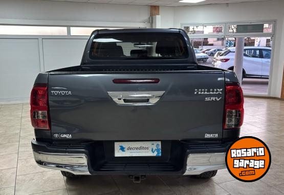 Camionetas - Toyota HILUX SRV 2019 Diesel 124594Km - En Venta