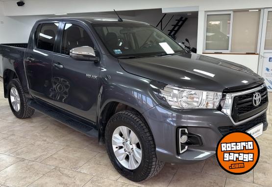 Camionetas - Toyota HILUX SRV 2019 Diesel 124594Km - En Venta