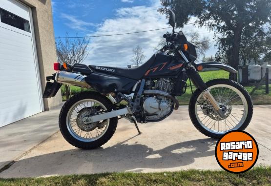 Motos - Suzuki Dr 640 2024 Nafta 2300Km - En Venta