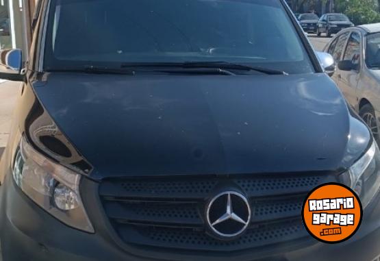 Utilitarios - Mercedes Benz Vito 111 CDI Mixta 2018 Diesel 195000Km - En Venta