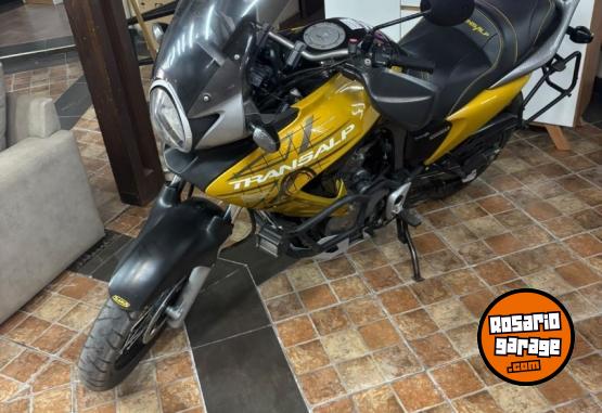 Motos - Honda Transalp 700 2010 Nafta 31000Km - En Venta