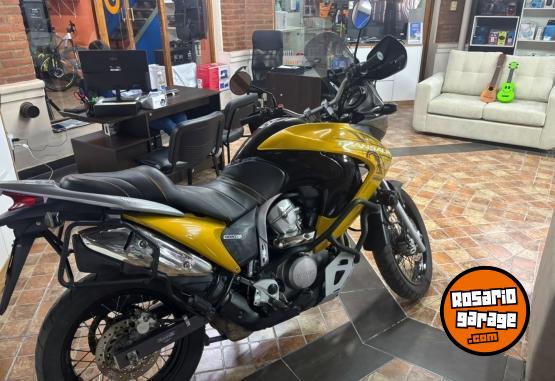 Motos - Honda Transalp 700 2010 Nafta 31000Km - En Venta