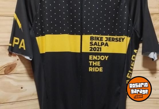 Indumentaria - Ropa de ciclismo para adultos y niños - En Venta