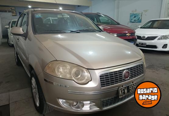 Autos - Fiat Siena Essence 1.6 2011 GNC 153000Km - En Venta