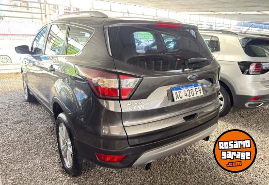 Autos - Ford KUGA SEL 2.0 ECOBOOST 2018 Nafta 81631Km - En Venta